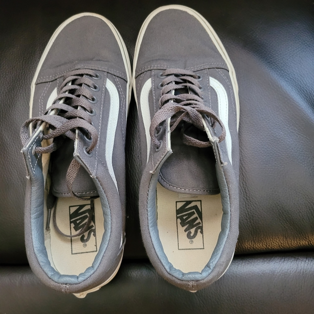 Vans gym shoes